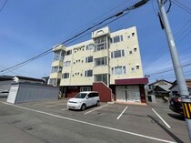 ハイツチャフルの外観写真