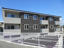 アンカームリー1号館の外観写真