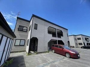 ドミシール西桔梗外観写真