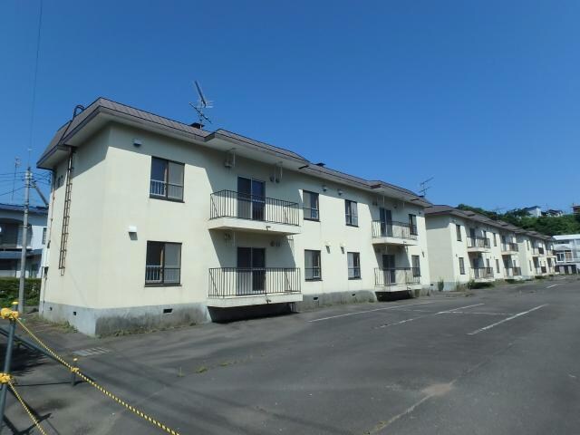 ラ・ネージュ函館Cの物件外観写真