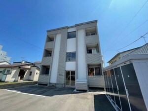 North　Village外観写真