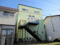 フロス旭町の外観写真