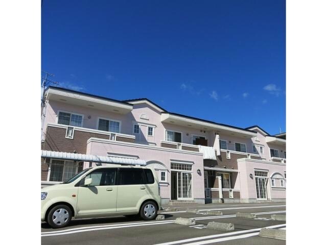 ベルクール石川2号館の物件外観写真