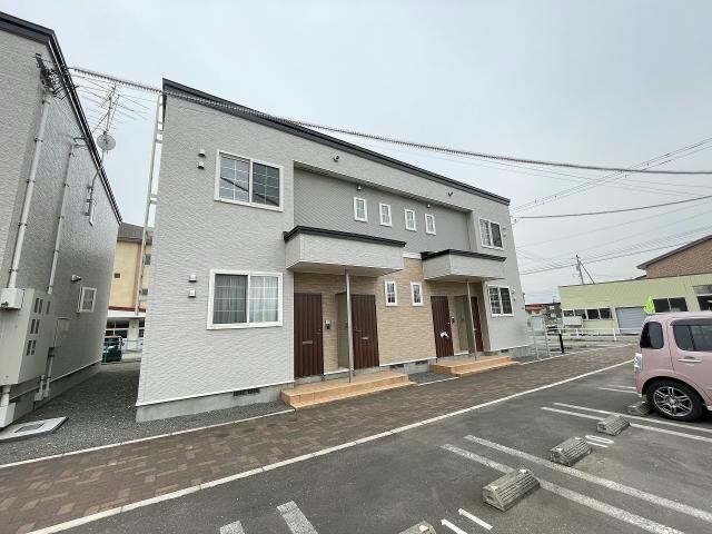 キャトルセゾンDの物件外観写真