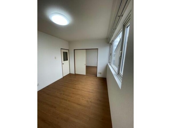 リビングダイニング