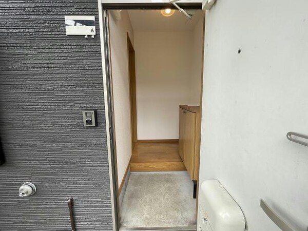 玄関回り