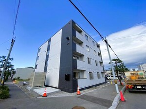 シュ・ノアール外観写真