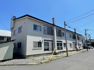 第一松葉マンション外観写真