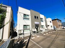 クローバーライフ昭和の外観写真