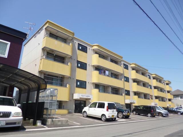 AVANT　GARDEⅡの物件外観写真