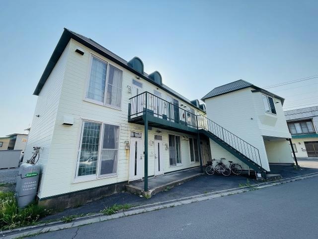 エリザベス鍛治の物件外観写真