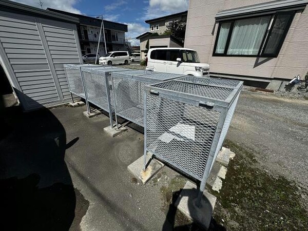 その他
