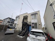 西花アパートの外観写真