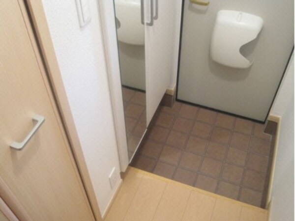 玄関回り