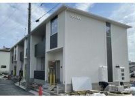 イリス冨吉外観写真