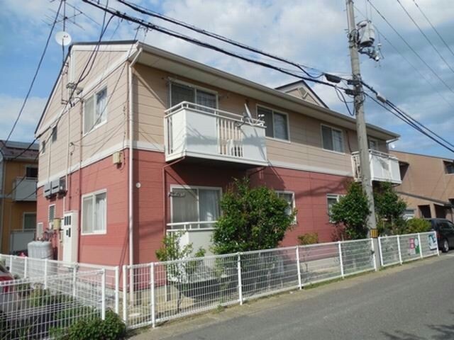 物件外観写真1　(外観南面)