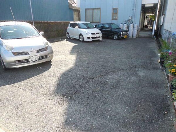 駐車場(駐車場)