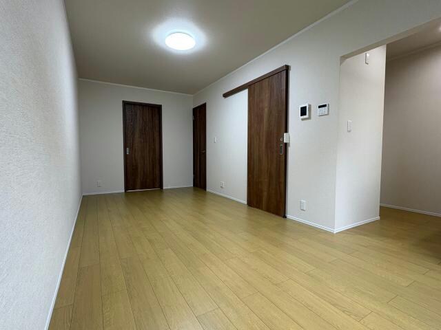 リビングダイニング