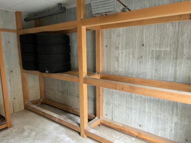 物件外観写真5　(共同トランクルーム)