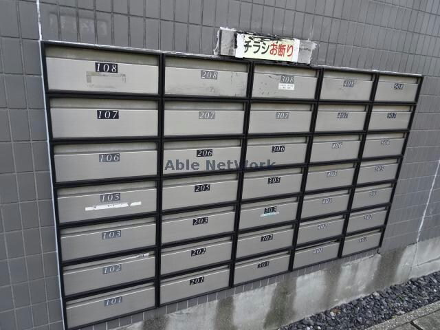 プリベールの建物設備(レターボックス)