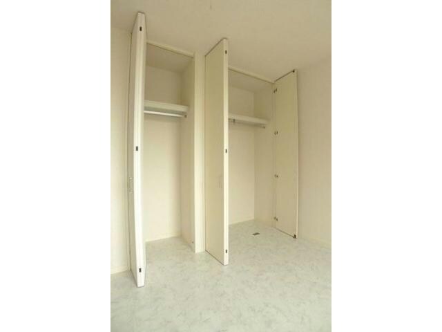 物件内観写真16　(クローゼット)