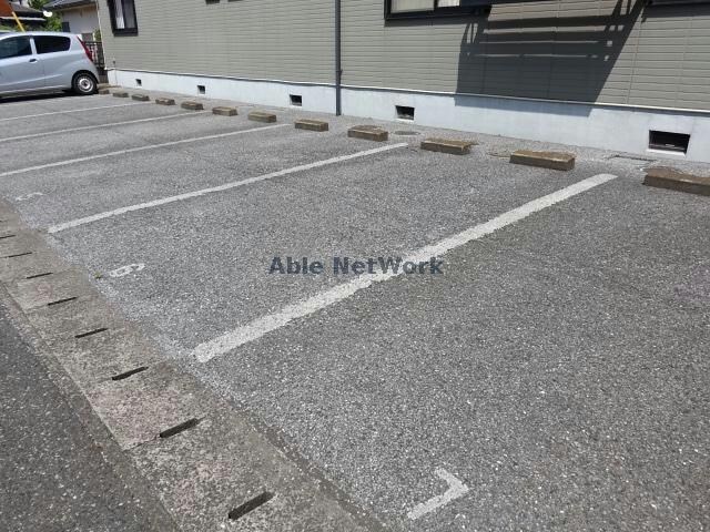 物件外観写真18　