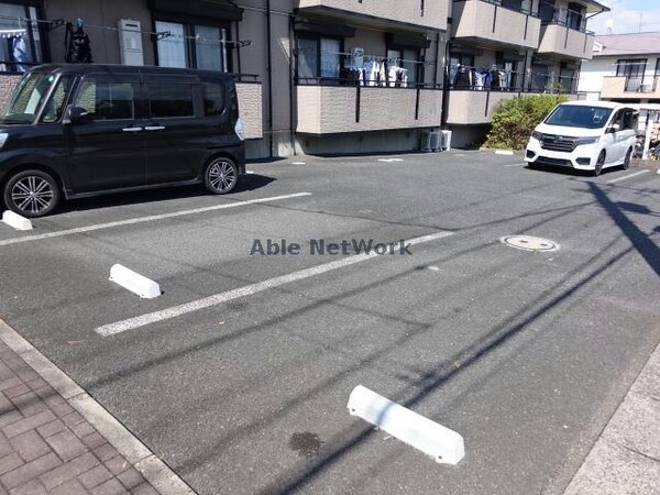 駐車場(敷地内駐車場)