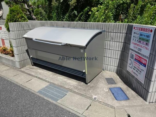建物設備(ゴミステーション)