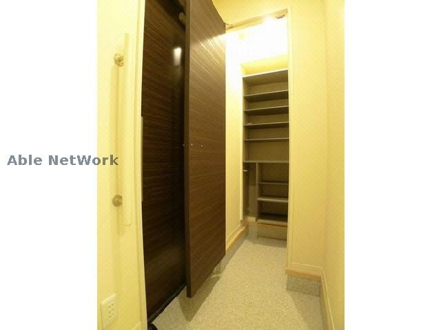 物件内観写真26　(玄関)