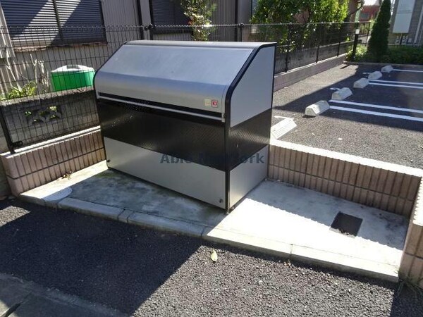 建物設備(ゴミステーション)