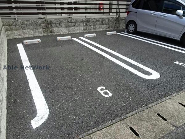 駐車場(ダブルライン)
