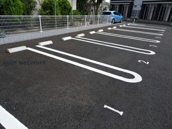 駐車場(ダブルライン)