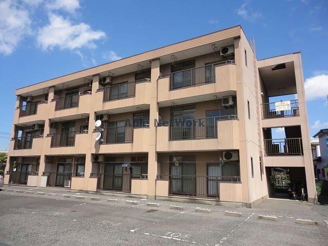 コンドミニアム