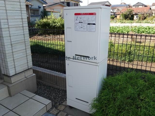 物件外観写真15　(宅配ボックス)