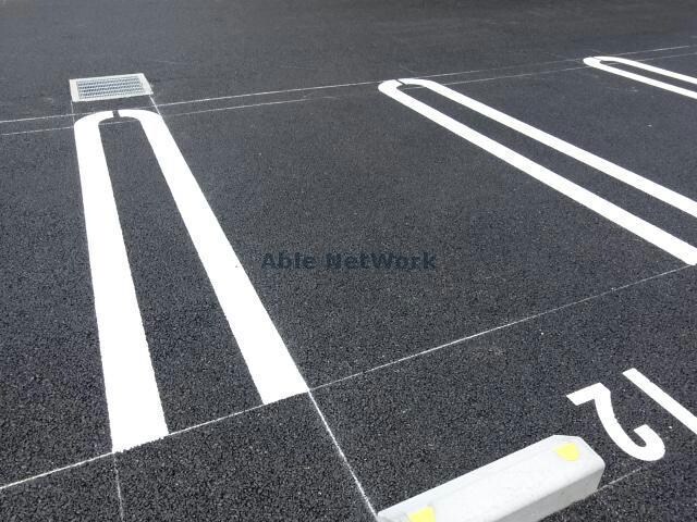 物件外観写真13　(ダブルライン)