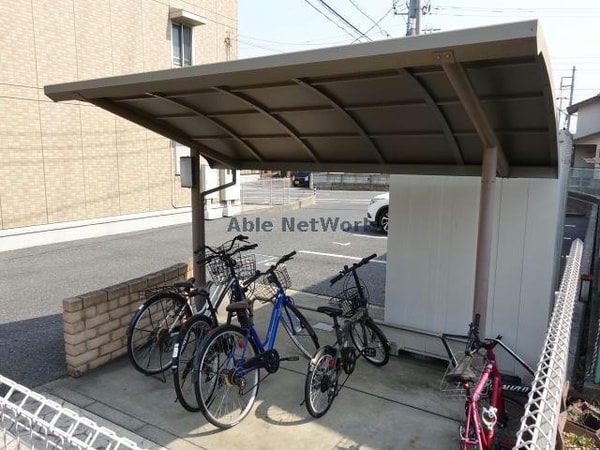 駐輪場