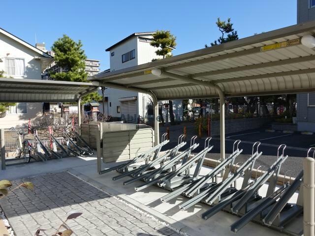 サンライズ桜の駐輪場