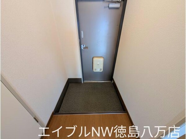 玄関回り