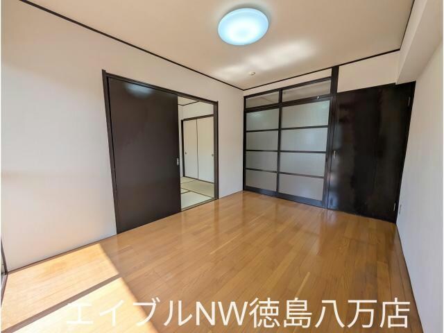 物件内観写真4　(別室転用)