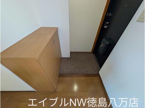 玄関回り