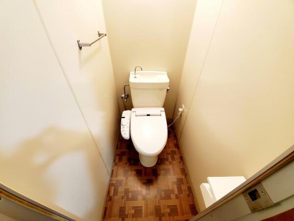 トイレ(別室転用)