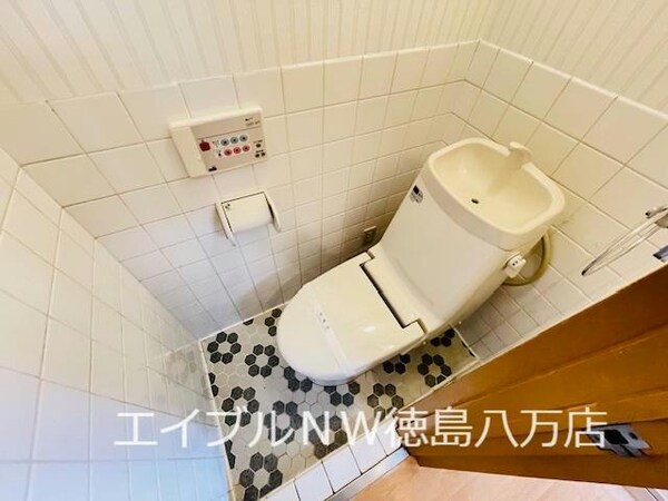 トイレ