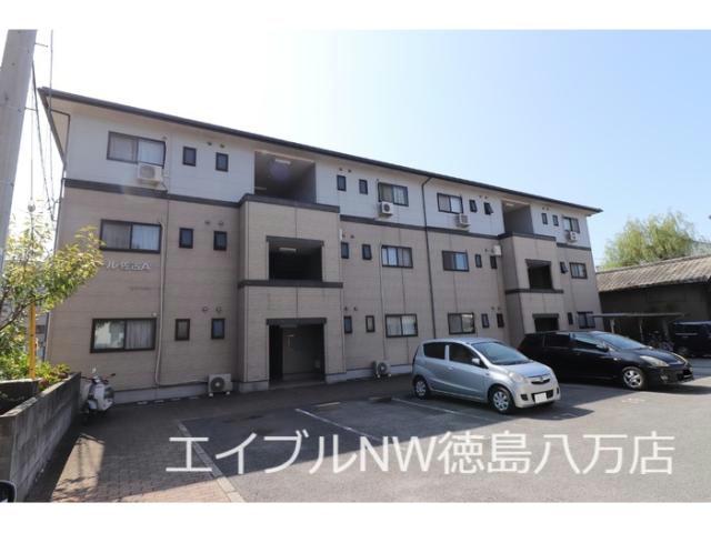 フォブール佐古