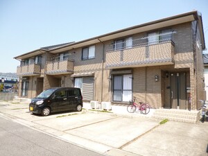 八万町夷山ハイツルミネ外観写真