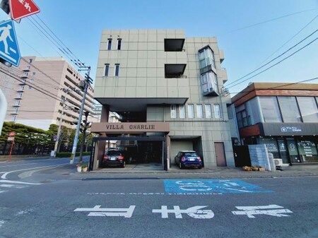 ヴィラチャーリー外観写真