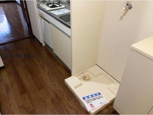 物件内観写真20　(洗濯機置場)