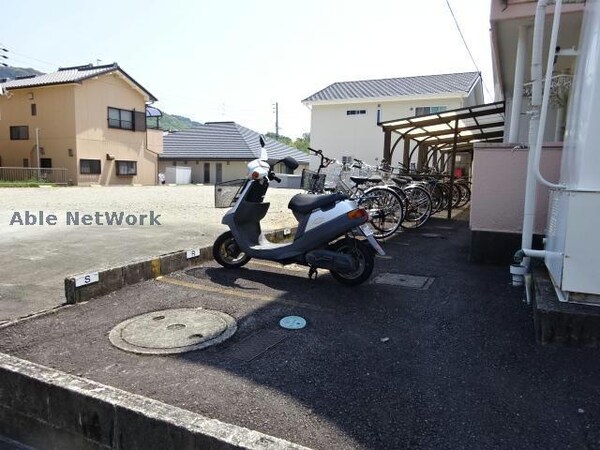 駐輪場