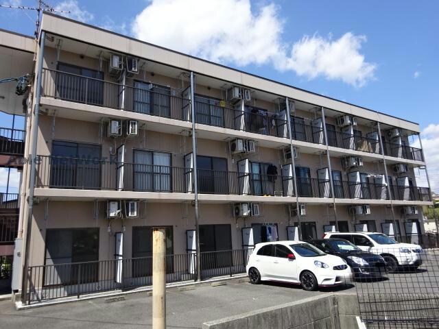 カレッジハイツ春日井の物件外観写真