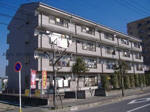 アヴォワール雅外観写真