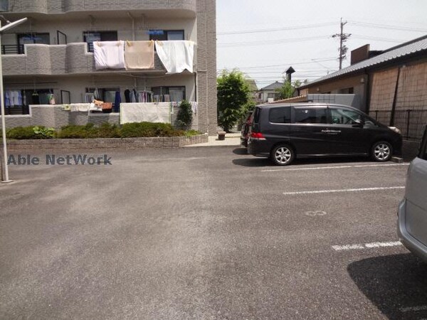 駐車場(駐車場)